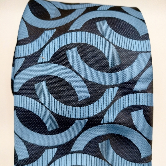 Alexander Logan Tiemart Mens Necktie Tie Blue and Black Link Swirl Formal - Picture 2 of 11